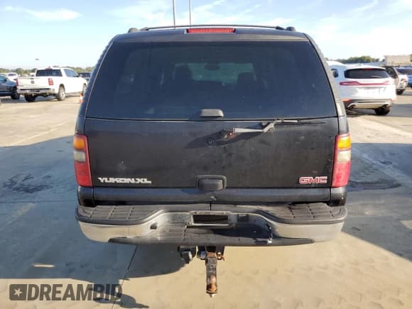 ✅ 2003 GMC Yukon XL SLE • VIN: 1GKFK16Z03J230429 • Lot: 73845074. Wystawiony na Copart z przebiegiem 179 801 mil. Bezpłatny archiwum sprzedaży aukcyjnych z USA i szczegółowy raport historii pojazdu na DreamBid. Zdjęcie 6.