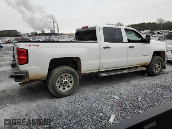 2015 Chevrolet Silverado 2500HD Work Truck with VIN 1GC1KUEGXFF537668, listed as a Copart auction lot 41857555 with 235,369 mi miles and Salvage title. Bid and sale history available at DreamBid. Image 3.