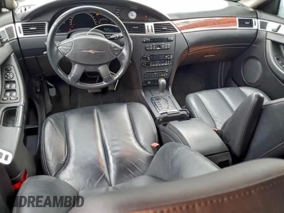 ✅ 2005 Chrysler Pacifica Touring • VIN: 2C4GM684X5R269777 • Lot: 93819765. Listed on Copart with 91,331 mi. Free auction sales archive from the USA and detailed vehicle history report at DreamBid. Image 8.