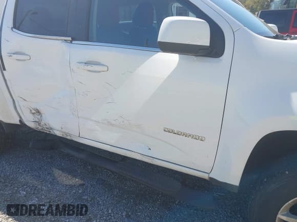 ✅ 2015 Chevrolet Colorado 2WD LT • VIN: 1GCGSBE3XF1205304 • Лот: 43526555. Опубликован ранее на IAAI с пробегом 179 048 миль. Бесплатный доступ к архиву аукционных продаж из США и подробный отчёт об истории автомобиля на DreamBid. Изображение 6.