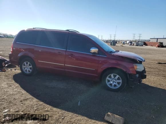✅ 2010 Chrysler Town & Country Touring Plus • VIN: 2A4RR8DX8AR441184 • Lot: 91978205. Wystawiony na Copart z przebiegiem 202 660 mil. Bezpłatny archiwum sprzedaży aukcyjnych z USA i szczegółowy raport historii pojazdu na DreamBid. Zdjęcie 4.