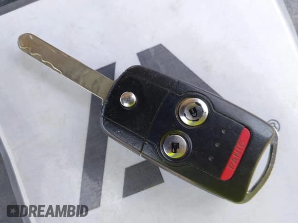 ✅ 2007 Acura MDX Technology • VIN: 2HNYD28327H523473 • Лот: 43266942. Опубликован ранее на IAAI с пробегом 251 731 миль. Бесплатный доступ к архиву аукционных продаж из США и подробный отчёт об истории автомобиля на DreamBid. Изображение 11.