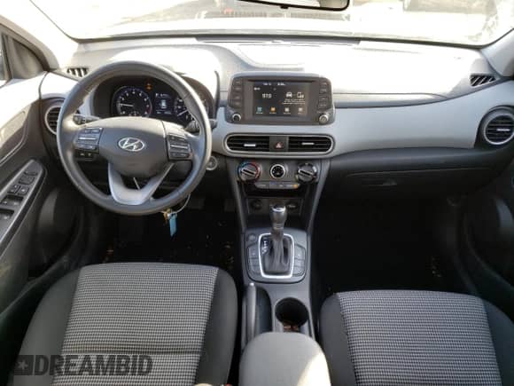 2019 Hyundai Kona SEL с VIN KM8K22AA9KU318826, выставлен на аукционе Copart как лот 40282763 с пробегом 29 070 миль миль и . История ставок и продаж доступна на DreamBid. Изображение 8.