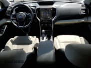 ✅ 2021 Subaru Ascent Premium • VIN: 4S4WMACD6M3458774 • Lot: 58930484. Wystawiony na Copart z przebiegiem 9 640 mil. Bezpłatny archiwum sprzedaży aukcyjnych z USA i szczegółowy raport historii pojazdu na DreamBid. Zdjęcie 8.