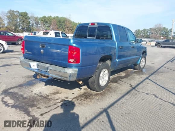 ✅ 2006 Dodge Dakota SLT • VIN: 1D7HE48K06S652752 • Лот: 43773002. Опубликован ранее на IAAI с пробегом 226 329 миль. Бесплатный доступ к архиву аукционных продаж из США и подробный отчёт об истории автомобиля на DreamBid. Изображение 4.