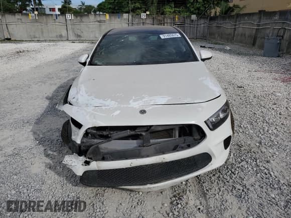 ✅ 2020 Mercedes-Benz A 220 • VIN: W1K3G4EB8LW046161 • Lot: 91485075. Wystawiony na Copart z przebiegiem 93 577 mil. Bezpłatny archiwum sprzedaży aukcyjnych z USA i szczegółowy raport historii pojazdu na DreamBid. Zdjęcie 5.