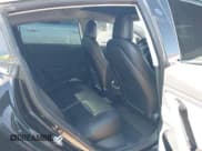 ✅ 2019 Tesla Model 3 Long Range • VIN: 5YJ3E1EB5KF197041 • Lot: 43581336. Wystawiony na IAAI z przebiegiem 106 400 mil. Bezpłatny archiwum sprzedaży aukcyjnych z USA i szczegółowy raport historii pojazdu na DreamBid. Zdjęcie 8.