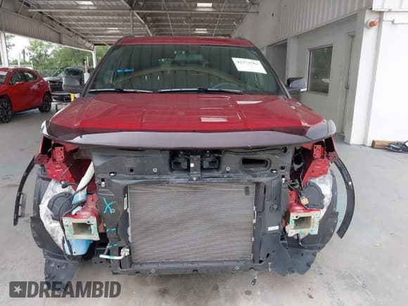 ✅ 2018 Ford Explorer XLT • VIN: 1FM5K7D80JGC81729 • Lot: 42372561. Wystawiony na IAAI z przebiegiem 68 348 mil. Bezpłatny archiwum sprzedaży aukcyjnych z USA i szczegółowy raport historii pojazdu na DreamBid. Zdjęcie 13.