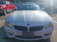 ✅ 2011 BMW Z4 sDrive35is • VIN: WBALM1C59BE393725 • Lot: 42474257. Wystawiony na IAAI z przebiegiem 143 563 mil. Bezpłatny archiwum sprzedaży aukcyjnych z USA i szczegółowy raport historii pojazdu na DreamBid. Zdjęcie 12.