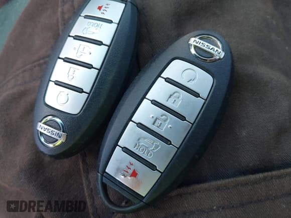 ✅ 2014 Nissan Pathfinder S • VIN: 5N1AR2MM4EC727047 • Lot: 42654239. Listed on IAAI with 158,928 mi. Free auction sales archive from the USA and detailed vehicle history report at DreamBid. Image 11.