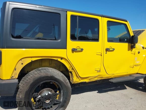 ✅ 2015 Jeep Wrangler Unlimited Sahara • VIN: 1C4BJWEG1FL561054 • Lot: 43579974. Listed on IAAI with 133,795 mi. Free auction sales archive from the USA and detailed vehicle history report at DreamBid. Image 6.