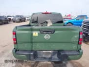 ✅ 2022 Nissan Frontier SV • VIN: 1N6ED1EJ3NN666567 • Lot: 42991464. Wystawiony na IAAI z przebiegiem 46 272 mil. Bezpłatny archiwum sprzedaży aukcyjnych z USA i szczegółowy raport historii pojazdu na DreamBid. Zdjęcie 16.