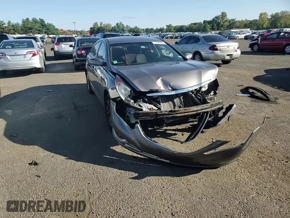 ✅ 2013 Hyundai Sonata GLS • VIN: 5NPEB4AC2DH769463 • Lot: 70689764. Listed on Copart with 161,884 mi. Free auction sales archive from the USA and detailed vehicle history report at DreamBid. Image 10.