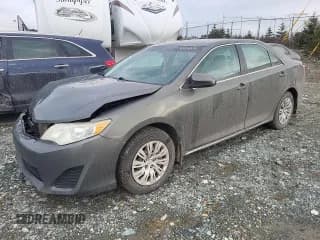 ✅ 2012 Toyota Camry SE • VIN: 4T1BF1FK9CU608940 • Lot: 64479435. Wystawiony na Copart z przebiegiem 152 530 mil. Bezpłatny archiwum sprzedaży aukcyjnych z USA i szczegółowy raport historii pojazdu na DreamBid. Zdjęcie 1.