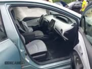 ✅ 2016 Toyota Prius Four • VIN: JTDKARFU3G3520903 • Лот: 42147785. Опубликован ранее на IAAI с пробегом 92 346 миль. Бесплатный доступ к архиву аукционных продаж из США и подробный отчёт об истории автомобиля на DreamBid. Изображение 5.