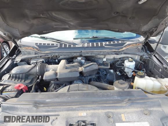 ✅ 2019 Ford F-250 XL • VIN: 1FT7W2B6XKEC46795 • Lot: 43429518. Listed on IAAI with 171,575 mi. Free auction sales archive from the USA and detailed vehicle history report at DreamBid. Image 10.