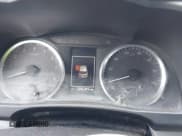 ✅ 2018 Toyota Highlander LE • VIN: 5TDZZRFH5JS282343 • Lot: 42706675. Listed on IAAI with 206,285 mi. Free auction sales archive from the USA and detailed vehicle history report at DreamBid. Image 7.