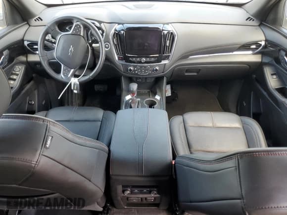 ✅ 2022 Chevrolet Traverse RS • VIN: 1GNERJKW0NJ101955 • Lot: 72691834. Wystawiony na Copart z przebiegiem Nie podano. Bezpłatny archiwum sprzedaży aukcyjnych z USA i szczegółowy raport historii pojazdu na DreamBid. Zdjęcie 8.