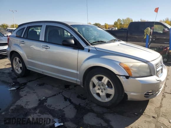 ✅ 2009 Dodge Caliber SXT • VIN: 1B3HB48A29D133027 • Lot: 75720884. Wystawiony na Copart z przebiegiem 210 891 mil. Bezpłatny archiwum sprzedaży aukcyjnych z USA i szczegółowy raport historii pojazdu na DreamBid. Zdjęcie 4.