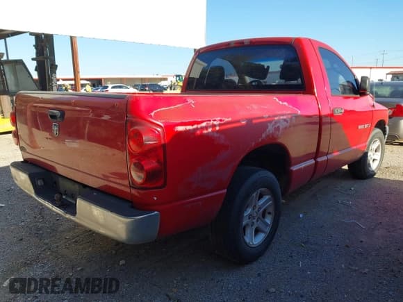 ✅ 2007 Dodge 1500 ST • VIN: 1D7HA16K97J519265 • Lot: 43337145. Listed on IAAI with 210,778 mi. Free auction sales archive from the USA and detailed vehicle history report at DreamBid. Image 4.