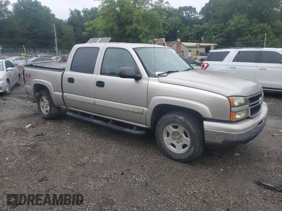 2006 Chevrolet Silverado 1500 LT1 с VIN 2GCEK13T161211281, выставлен на аукционе Copart как лот 68917655 с пробегом 197 978 миль миль и Списание • Salvage title. История ставок и продаж доступна на DreamBid. Изображение 4.