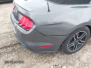 ✅ 2021 Ford Mustang EcoBoost • VIN: 1FATP8UH3M5130277 • Lot: 42016811. Wystawiony na IAAI z przebiegiem 94 310 mil. Bezpłatny archiwum sprzedaży aukcyjnych z USA i szczegółowy raport historii pojazdu na DreamBid. Zdjęcie 18.