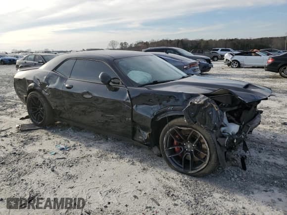 ✅ 2021 Dodge Challenger R/T Scat Pack • VIN: 2C3CDZFJ5MH563864 • Lot: 43236914. Wystawiony na Copart z przebiegiem 34 948 mil. Bezpłatny archiwum sprzedaży aukcyjnych z USA i szczegółowy raport historii pojazdu na DreamBid. Zdjęcie 4.