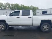 ✅ 2015 Chevrolet Silverado 2500HD LT • VIN: 1GC1KVEG3FF165208 • Lot: 42184899. Wystawiony na IAAI z przebiegiem 311 427 mil. Bezpłatny archiwum sprzedaży aukcyjnych z USA i szczegółowy raport historii pojazdu na DreamBid. Zdjęcie 14.