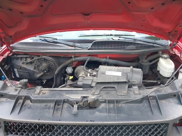 ✅ 2009 Chevrolet Express Cargo • VIN: 1GCGG25C491139774 • Lot: 42841666. Listed on IAAI with 216,598 mi. Free auction sales archive from the USA and detailed vehicle history report at DreamBid. Image 10.