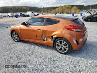 ✅ 2016 Hyundai Veloster • VIN: KMHTC6AD6GU299730 • Lot: 77888374. Wystawiony na Copart z przebiegiem 95 440 mil. Bezpłatny archiwum sprzedaży aukcyjnych z USA i szczegółowy raport historii pojazdu na DreamBid. Zdjęcie 2.
