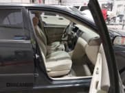 ✅ 2006 Toyota Corolla S • VIN: 1NXBR32E56Z734915 • Lot: 43882210. Wystawiony na IAAI z przebiegiem 232 874 mil. Bezpłatny archiwum sprzedaży aukcyjnych z USA i szczegółowy raport historii pojazdu na DreamBid. Zdjęcie 5.