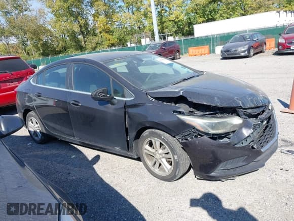 ✅ 2017 Chevrolet Cruze LT • VIN: 1G1BH5SE8H7229772 • Lot: 43474284. Listed on IAAI with 104,164 mi. Free auction sales archive from the USA and detailed vehicle history report at DreamBid. Image 1.