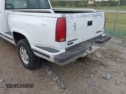 ✅ 1994 GMC Sierra 1500 SLE1 • VIN: 2GTEC19ZXR1545189 • Lot: 43866544. Wystawiony na IAAI z przebiegiem 392 935 mil. Bezpłatny archiwum sprzedaży aukcyjnych z USA i szczegółowy raport historii pojazdu na DreamBid. Zdjęcie 6.