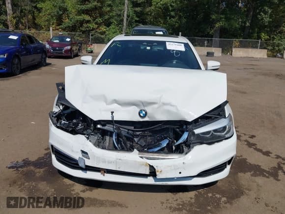 ✅ 2019 BMW 5 Series 530i xDrive • VIN: WBAJA7C57KWW18981 • Lot: 43278400. Listed on IAAI with Not provided. Free auction sales archive from the USA and detailed vehicle history report at DreamBid. Image 12.