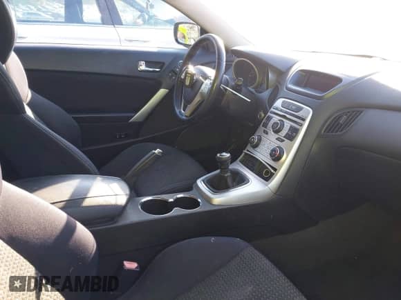 2010 Hyundai Genesis Coupe Premium с VIN KMHHT6KD1AU026786, выставлен на аукционе IAAI как лот 40984275 с пробегом 157 284 миль миль и . История ставок и продаж доступна на DreamBid. Изображение 5.