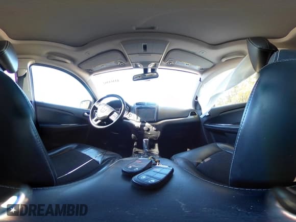 ✅ 2020 Dodge Journey Crossroad • VIN: 3C4PDCGB1LT193522 • Lot: 43353392. Listed on IAAI with 77,250 mi. Free auction sales archive from the USA and detailed vehicle history report at DreamBid. Image 18.