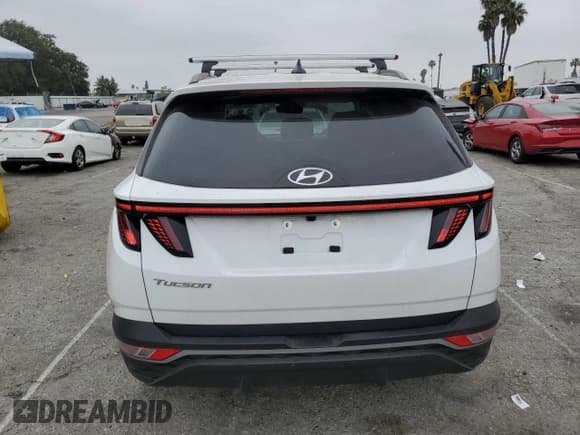 ✅ 2022 Hyundai Tucson SEL • VIN: 5NMJC3AE8NH139081 • Lot: 56310394. Wystawiony na Copart z przebiegiem 15 156 mil. Bezpłatny archiwum sprzedaży aukcyjnych z USA i szczegółowy raport historii pojazdu na DreamBid. Zdjęcie 6.