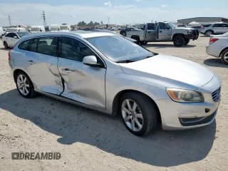 ✅ 2016 Volvo V60 T5 Drive-E Premier • VIN: YV140MEKXG1291852 • Lot: 84813555. Listed on Copart with 133,931 mi. Free auction sales archive from the USA and detailed vehicle history report at DreamBid. Image 4.