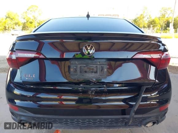 ✅ 2022 Volkswagen Jetta Autobahn • VIN: 3VW2T7BU8NM005909 • Lot: 43454756. Listed on IAAI with Not provided. Free auction sales archive from the USA and detailed vehicle history report at DreamBid. Image 16.