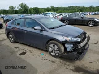 ✅ 2019 Hyundai Ioniq Blue • VIN: KMHC65LC0KU179503 • Lot: 60602354. Wystawiony na Copart z przebiegiem Nie podano. Bezpłatny archiwum sprzedaży aukcyjnych z USA i szczegółowy raport historii pojazdu na DreamBid. Zdjęcie 4.