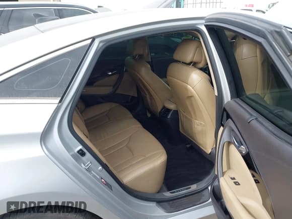 ✅ 2016 Hyundai Azera Limited • VIN: KMHFH4JG6GA569098 • Лот: 42210097. Опубликован ранее на IAAI с пробегом 126 139 миль. Бесплатный доступ к архиву аукционных продаж из США и подробный отчёт об истории автомобиля на DreamBid. Изображение 8.