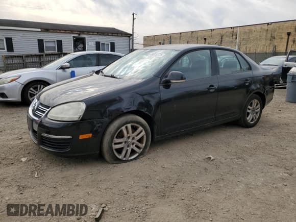 ✅ 2007 Volkswagen Jetta • VIN: 3VWGF81K07M147337 • Lot: 49919725. Listed on Copart with 155,529 mi. Free auction sales archive from the USA and detailed vehicle history report at DreamBid. Image 1.