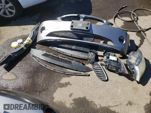 ✅ 2003 BMW Z4 3.0i • VIN: 4USBT53403LU00679 • Lot: 70594774. Listed on Copart with 97,784 mi. Free auction sales archive from the USA and detailed vehicle history report at DreamBid. Image 12.