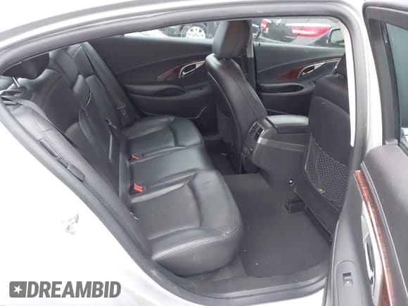 ✅ 2012 Buick LaCrosse Premium 2 • VIN: 1G4GF5E3XCF120642 • Lot: 43353038. Wystawiony na IAAI z przebiegiem 178 958 mil. Bezpłatny archiwum sprzedaży aukcyjnych z USA i szczegółowy raport historii pojazdu na DreamBid. Zdjęcie 8.