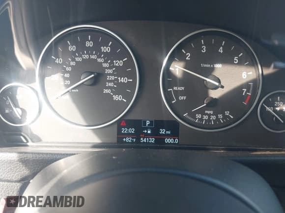 ✅ 2017 BMW 3 Series 320i xDrive • VIN: WBA8E5G39HNU44278 • Лот: 43797502. Опубликован ранее на IAAI с пробегом 54 132 миль. Бесплатный доступ к архиву аукционных продаж из США и подробный отчёт об истории автомобиля на DreamBid. Изображение 7.