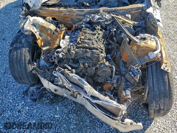 ✅ 2013 Mercedes-Benz C 250 Sport • VIN: WDDGF4HB2DR256870 • Лот: 94717415. Опубликован ранее на Copart с пробегом Не указан. Бесплатный доступ к архиву аукционных продаж из США и подробный отчёт об истории автомобиля на DreamBid. Изображение 11.