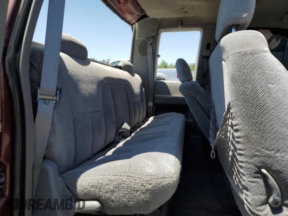 ✅ 1998 GMC Sierra 1500 • VIN: 1GTEK19R1WR511373 • Лот: 60080685. Опубликован ранее на Copart с пробегом 178 199 миль. Бесплатный доступ к архиву аукционных продаж из США и подробный отчёт об истории автомобиля на DreamBid. Изображение 10.