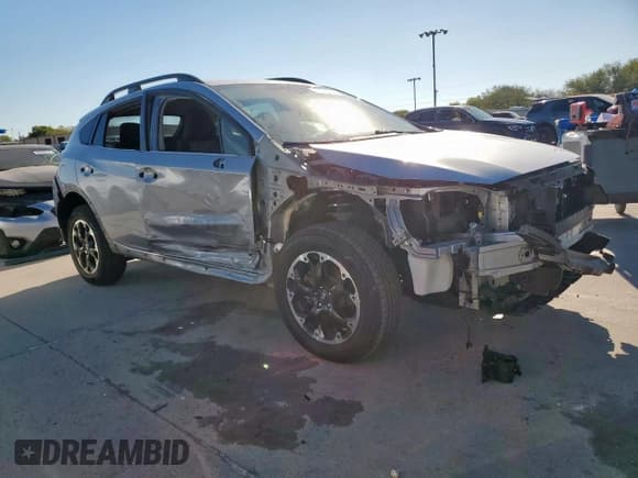 ✅ 2021 Subaru Crosstrek Premium • VIN: JF2GTAPC6M8246992 • Lot: 85583625. Wystawiony na Copart z przebiegiem 44 867 mil. Bezpłatny archiwum sprzedaży aukcyjnych z USA i szczegółowy raport historii pojazdu na DreamBid. Zdjęcie 4.