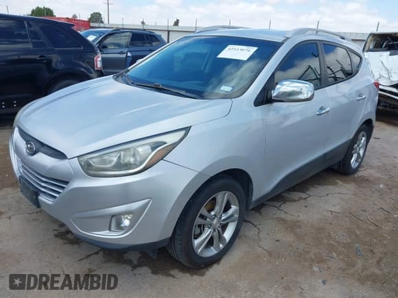 ✅ 2014 Hyundai Tucson SE • VIN: KM8JUCAG1EU940518 • Lot: 42113076. Wystawiony na IAAI z przebiegiem 125 674 mil. Bezpłatny archiwum sprzedaży aukcyjnych z USA i szczegółowy raport historii pojazdu na DreamBid. Zdjęcie 18.