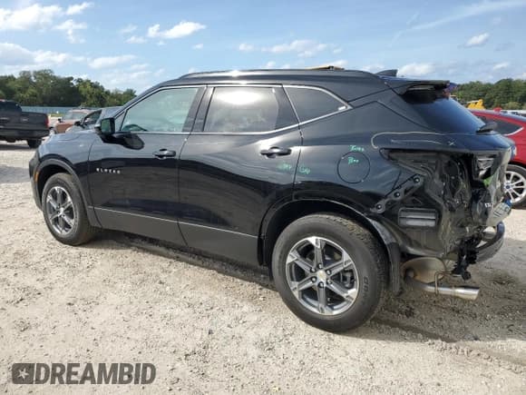 ✅ 2023 Chevrolet Blazer LT • VIN: 3GNKBDR43PS107084 • Lot: 72266194. Listed on Copart with 14,868 mi. Free auction sales archive from the USA and detailed vehicle history report at DreamBid. Image 2.